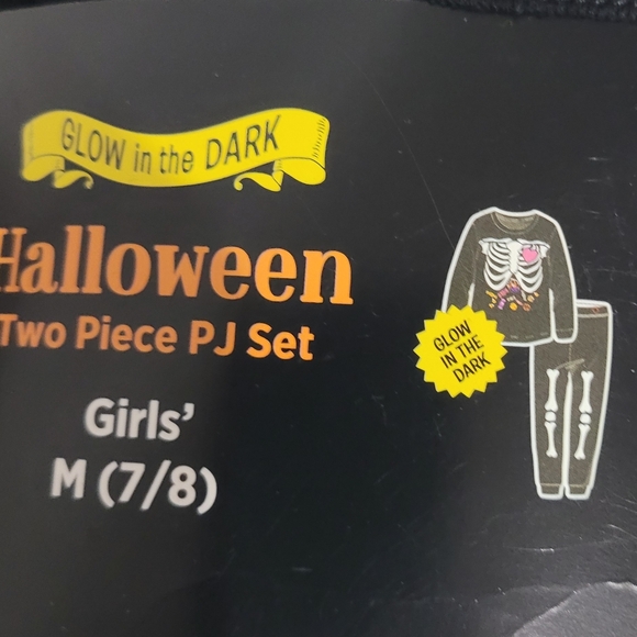 Halloween PJ Set - Glow in Dark Girls Sz Med 7/8 - Picture 7 of 10